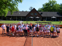 2025-05-01-Saisoneroeffnung-036-Teilnehmer