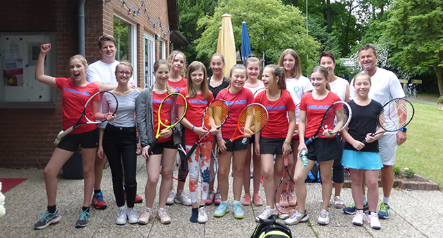 U-15-Mädchen-vor-dem-Wettkampf_2017_BR_Slider